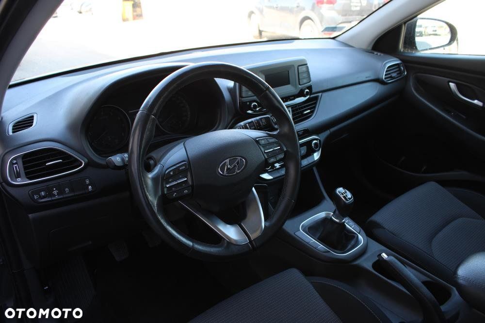 Hyundai i30 - 18