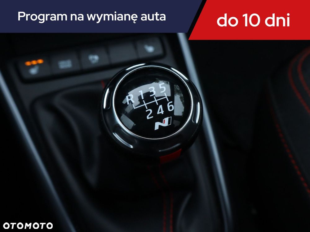 Hyundai i20 - 18