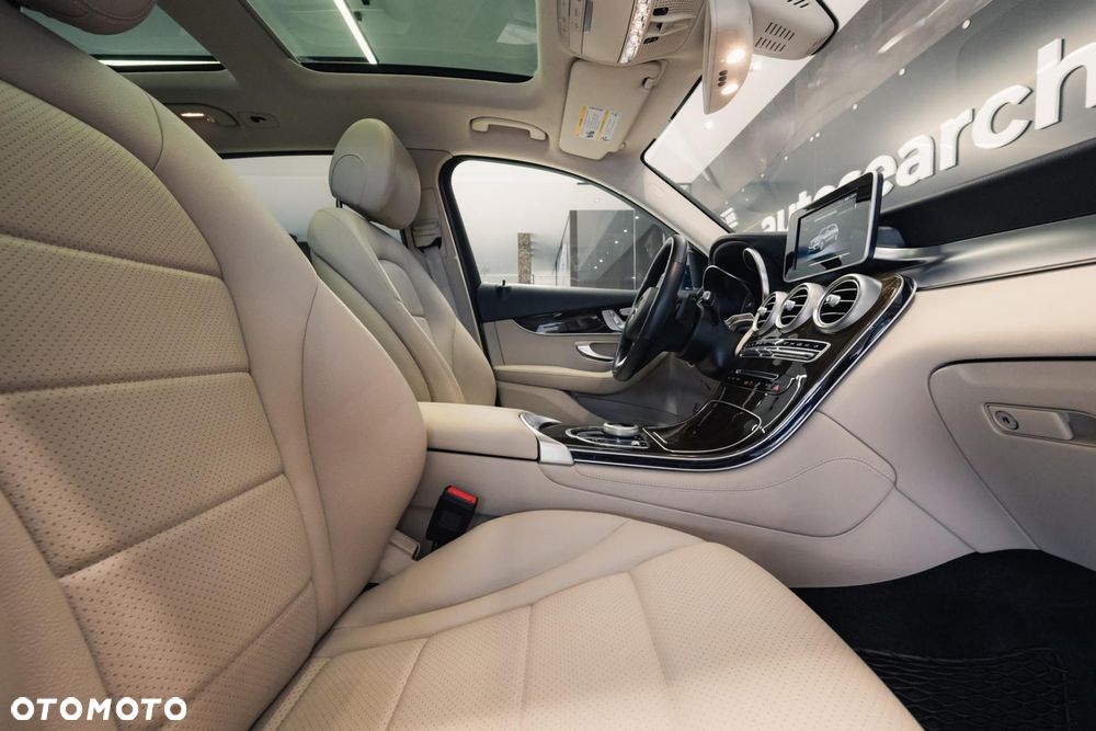 Mercedes-Benz GLC 300 4-Matic - 33
