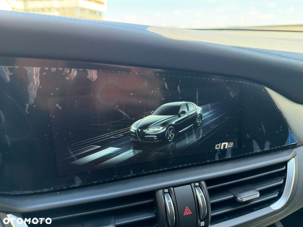 Alfa Romeo Giulia 2.0 Turbo Veloce Q4 - 38