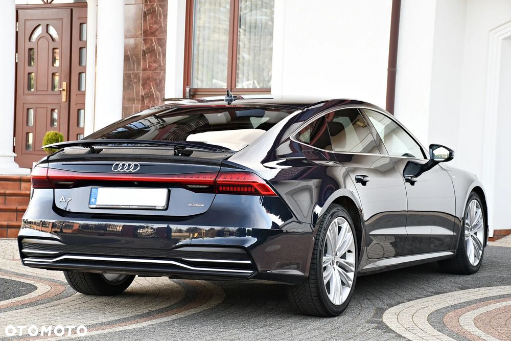 Audi A7 Sportback - 12