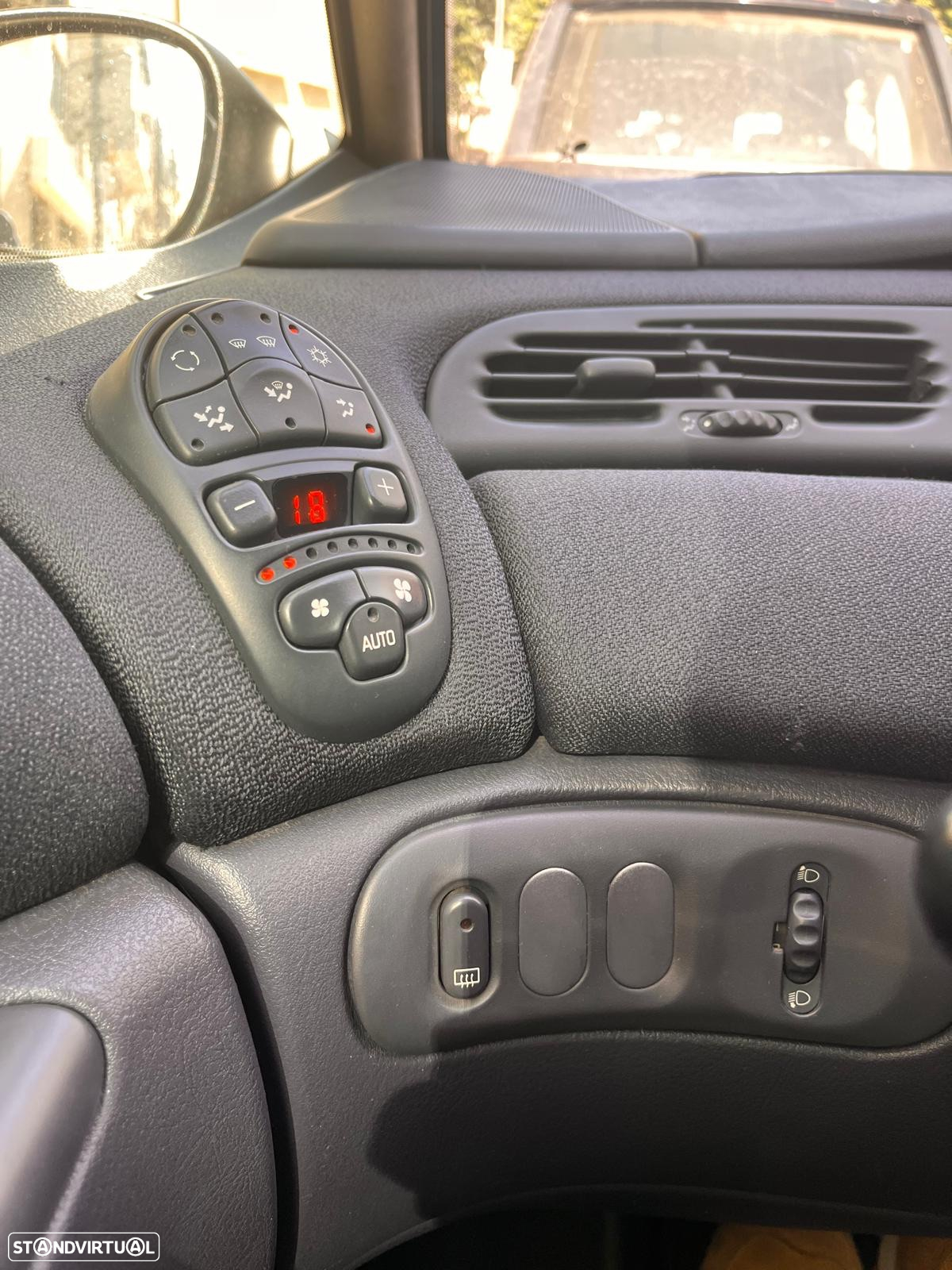 Renault Grand Espace - 13