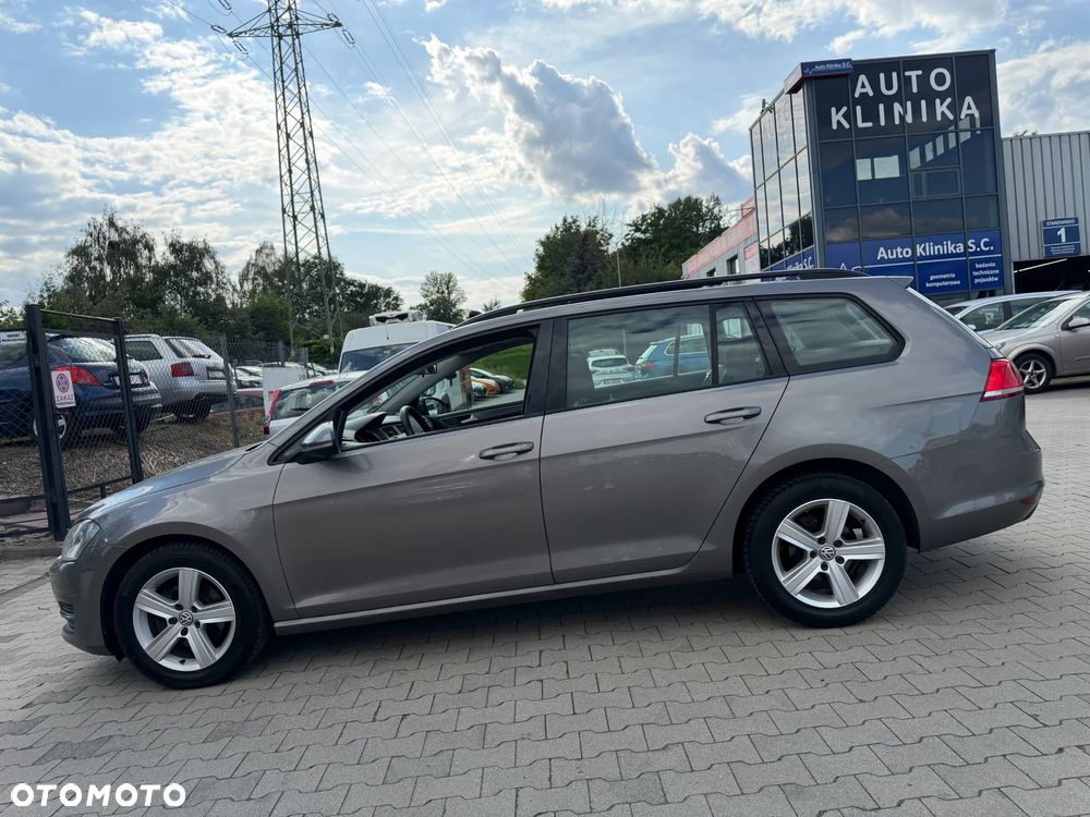 Volkswagen Golf 1.6 TDI Comfortline - 7