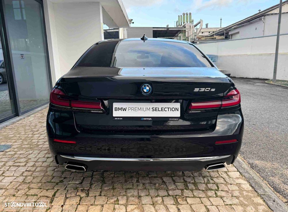BMW 530 e - 14