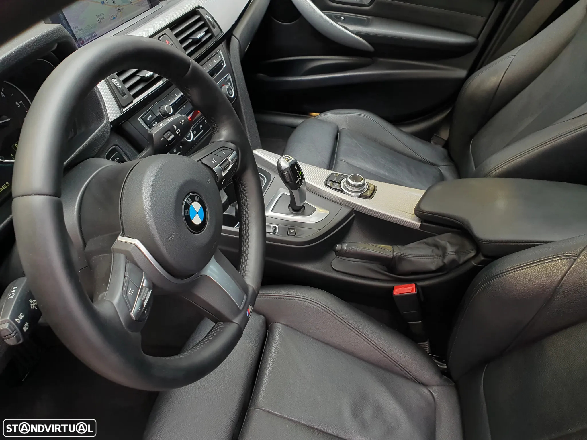 BMW 320 d Touring Auto Pack M - 17