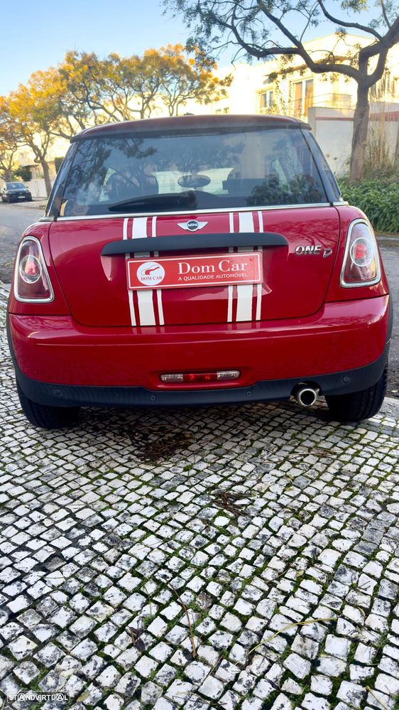 MINI 3 Portas One D - 7