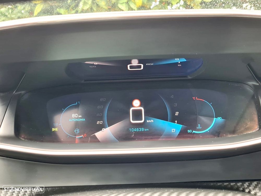 Peugeot 2008 PureTech 130 Allure Pack - 42