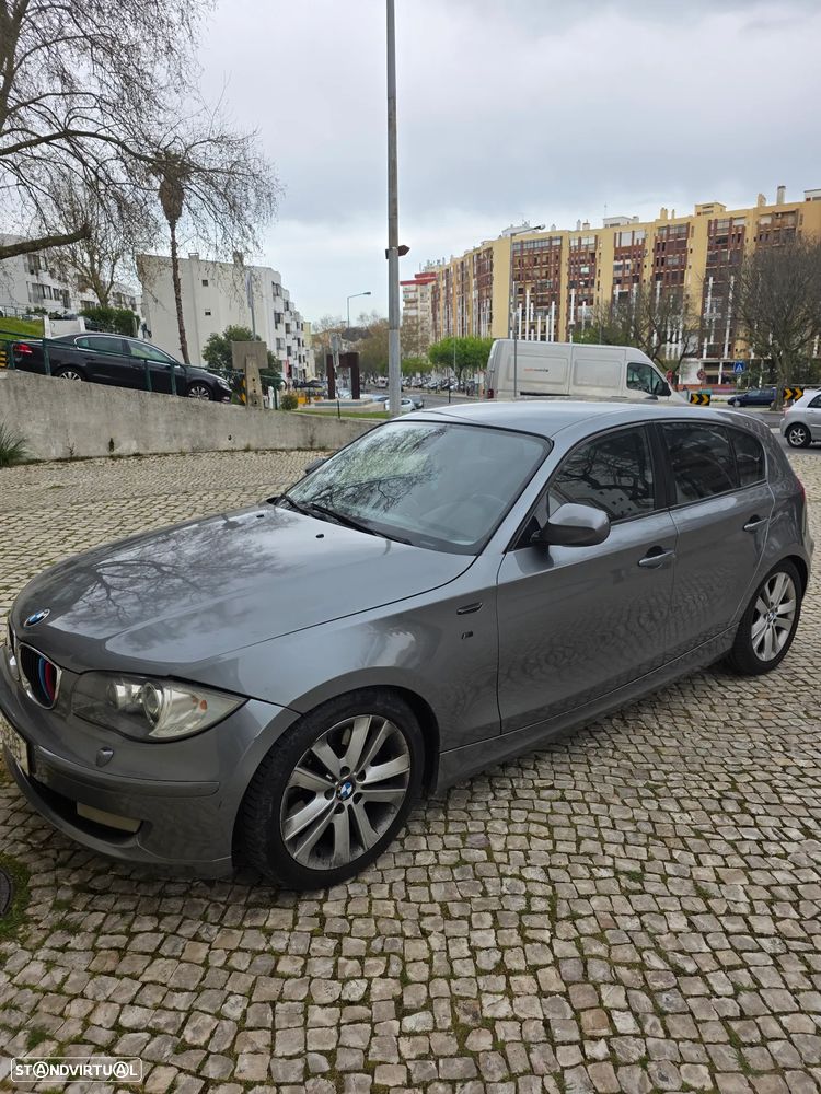 BMW 123 d DPF - 1