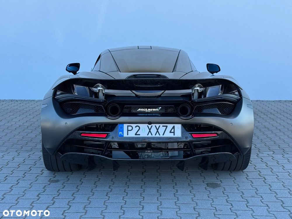 McLaren 720S Coupe - 9