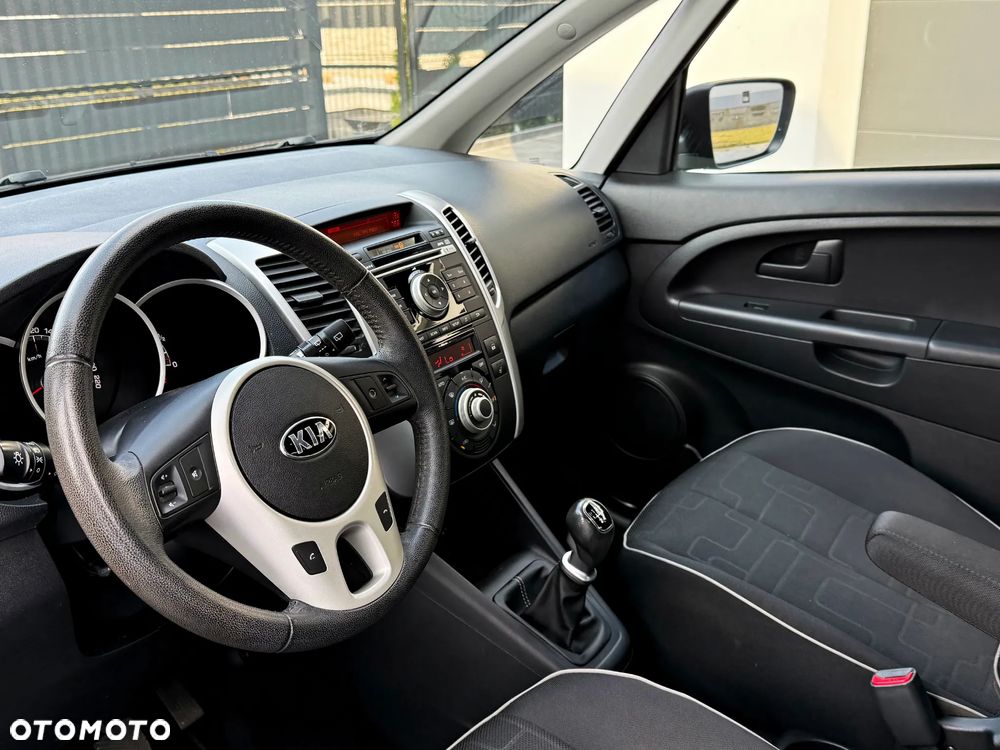 Kia Venga 1.4 CVVT ISG Dream Team Edition - 19