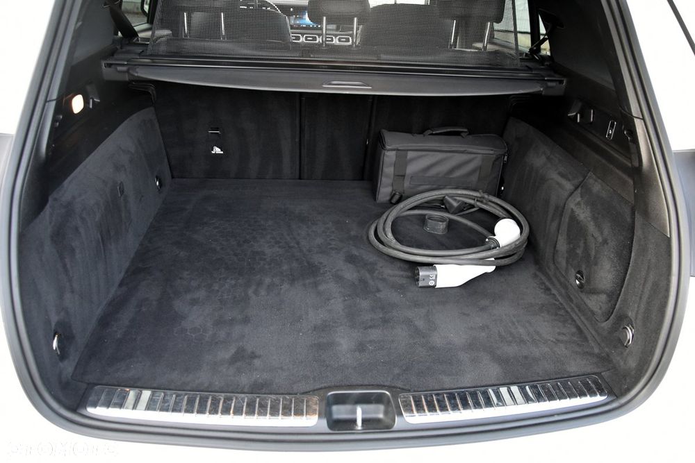 Mercedes-Benz GLE 350 de 4Matic 9G-TRONIC AMG Line - 25