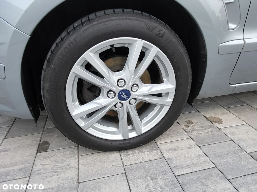 Ford S-Max 2.0 TDCi DPF Titanium - 14