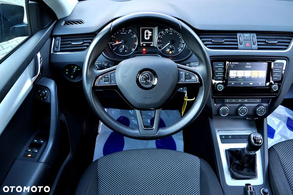Skoda Octavia 1.4 TSI Ambition - 5