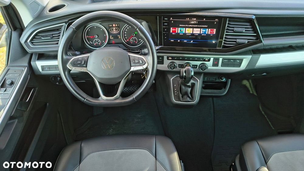 Volkswagen Multivan - 33