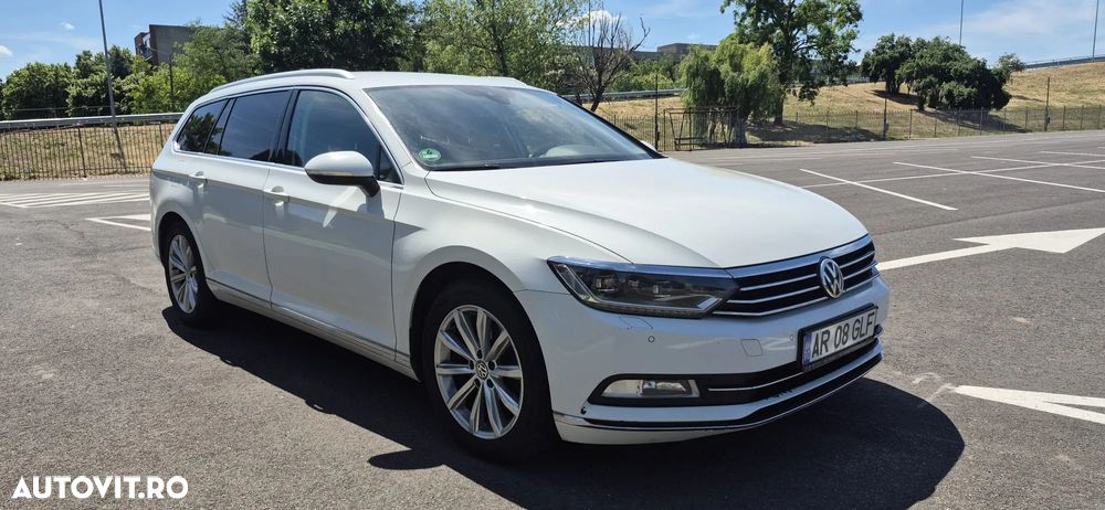 Volkswagen Passat - 2