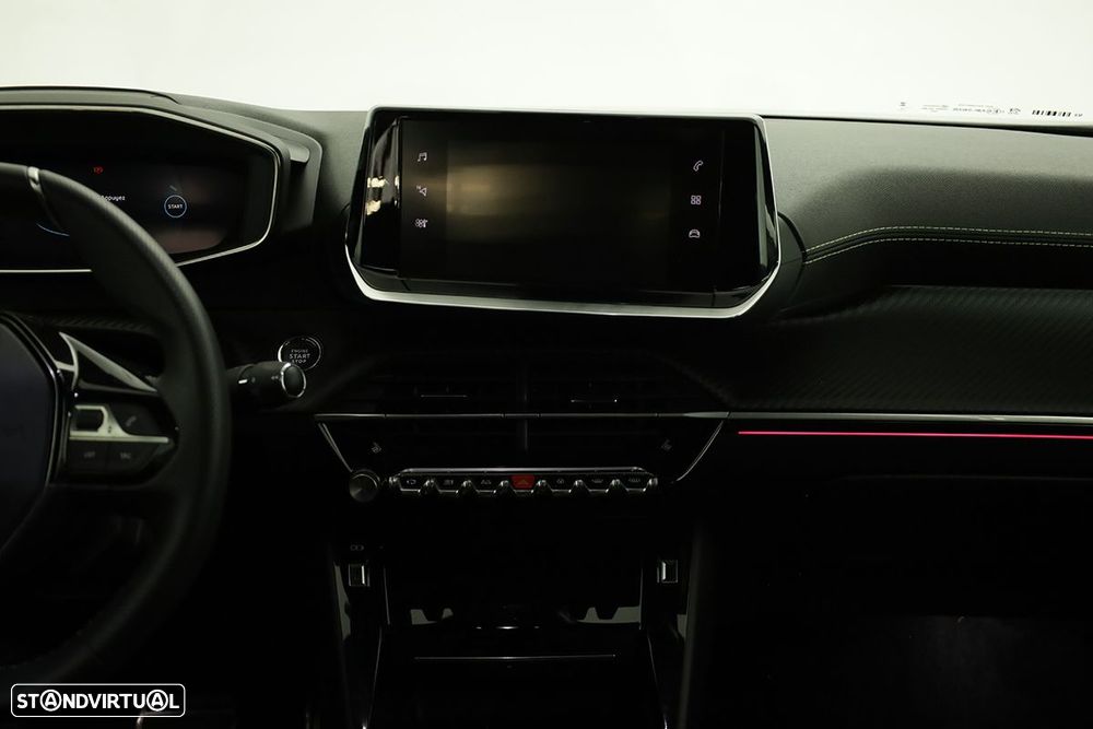 Peugeot e-2008 50 kWh GT - 10