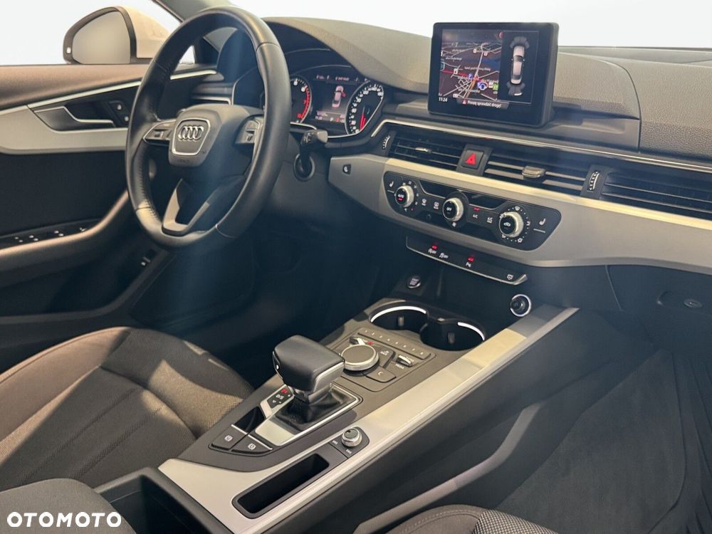 Audi A4 Limousine 1.4 TFSI S tronic - 19