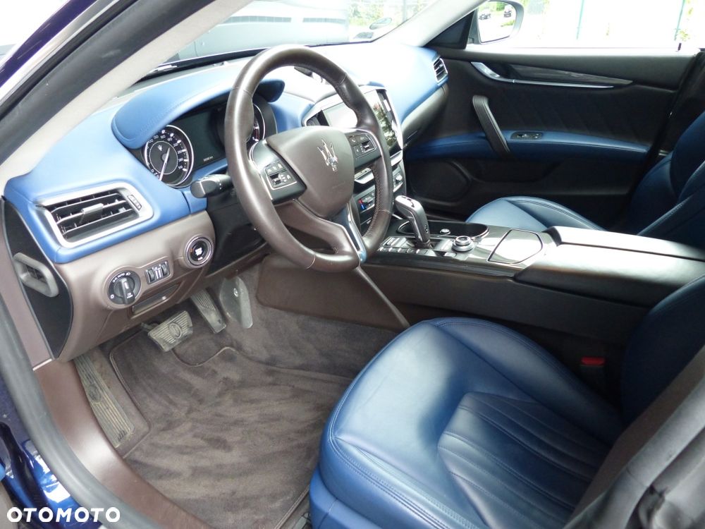 Maserati Ghibli MHEV Granlusso - 12