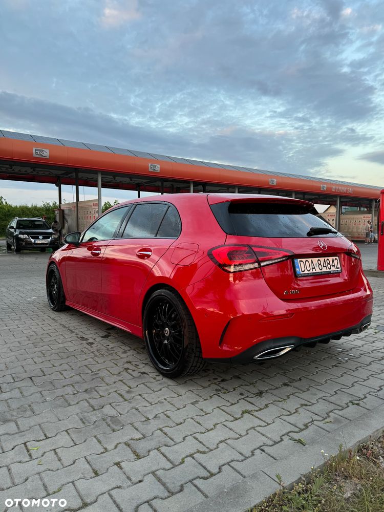 Mercedes-Benz Klasa A 180 AMG Line 7G-DCT - 3