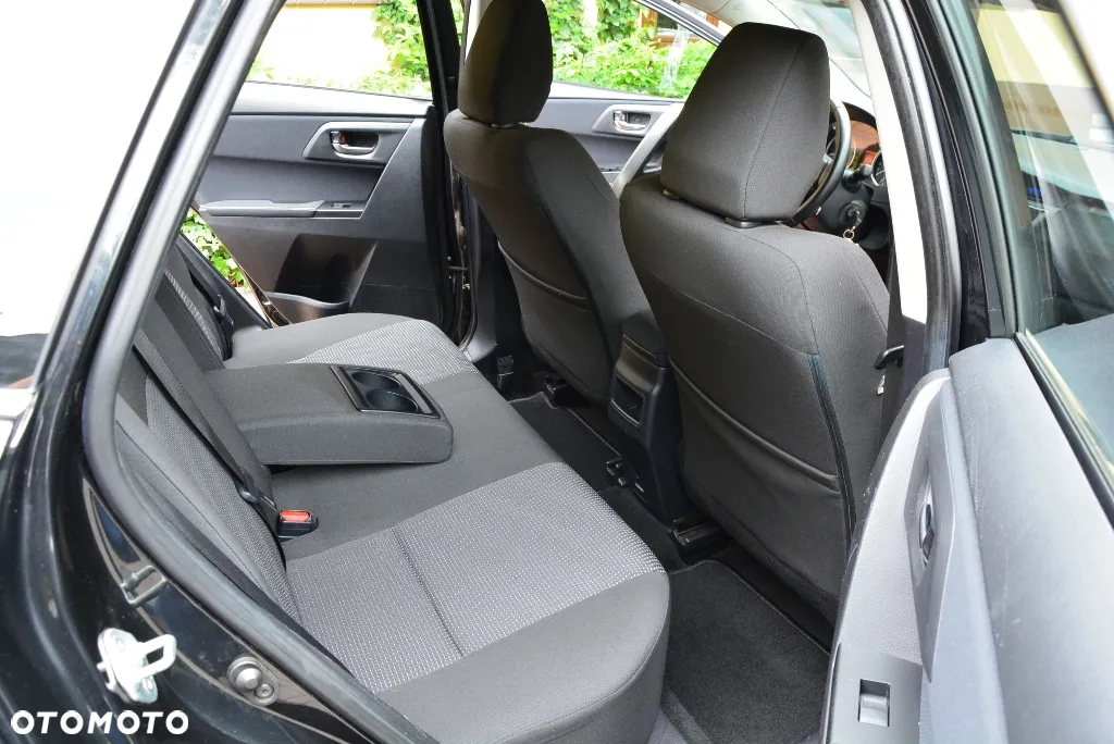 Toyota Auris 1.6 Valvematic Comfort - 21