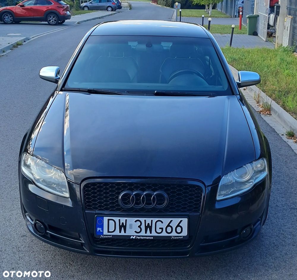 Audi A4 ver-2-0t-fsi - 1