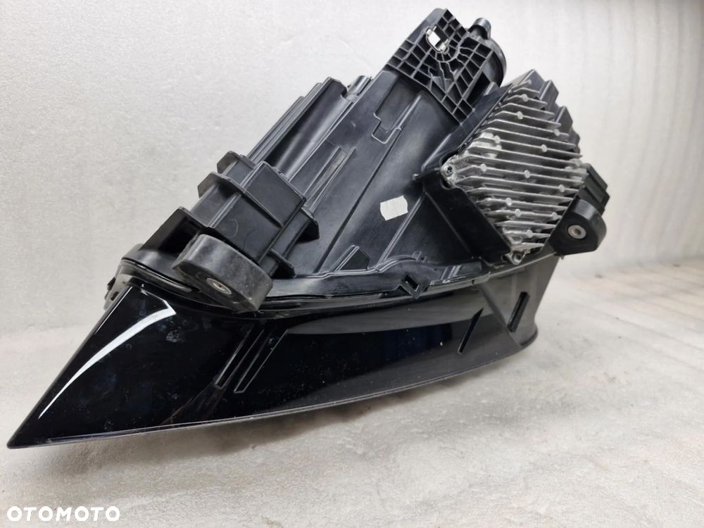 AUDI Q2 LIFT MATRIX LED LAMPA PRAWA PRZÓD 81A941036 - 12