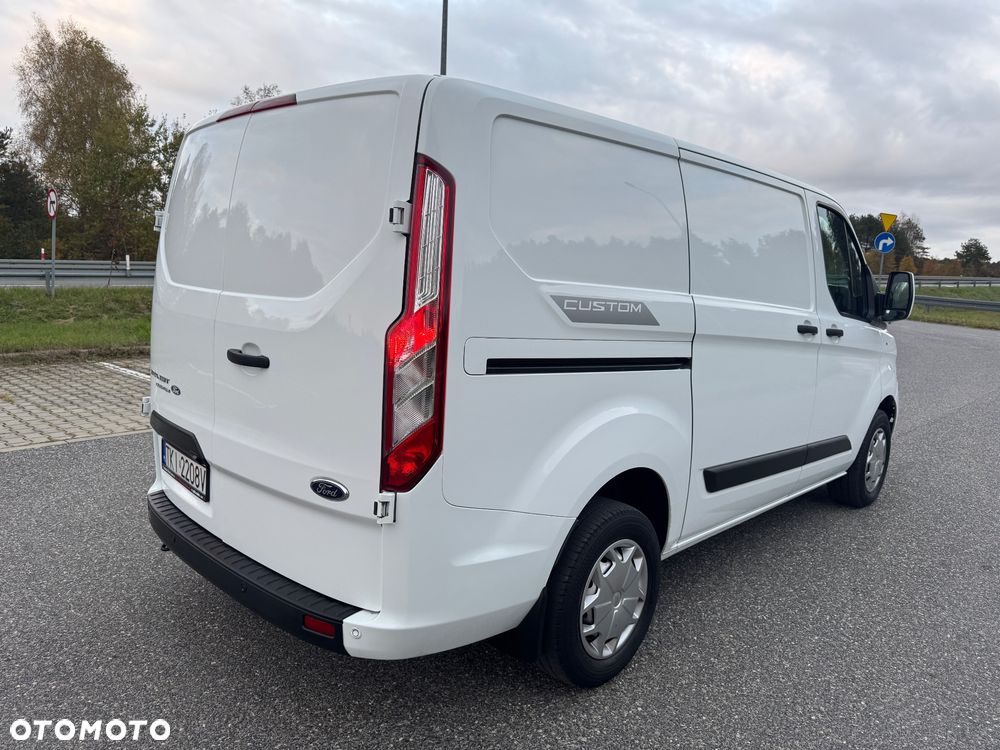 Ford Transit Custom - 16