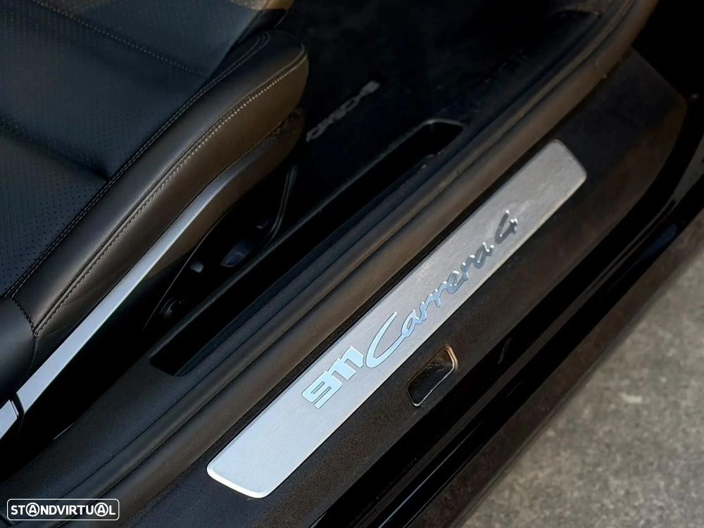 Porsche 911 (992) Carrera 4 PDK - 56