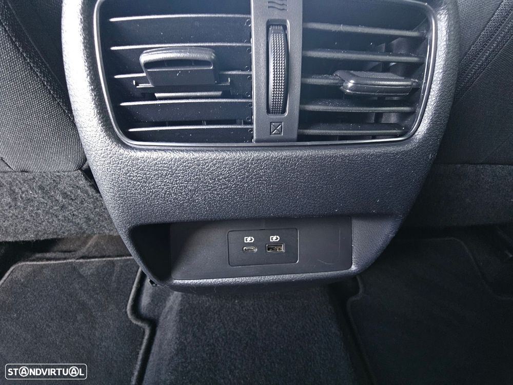 Nissan Qashqai 1.3 DIG-T N-Connecta LED - 19