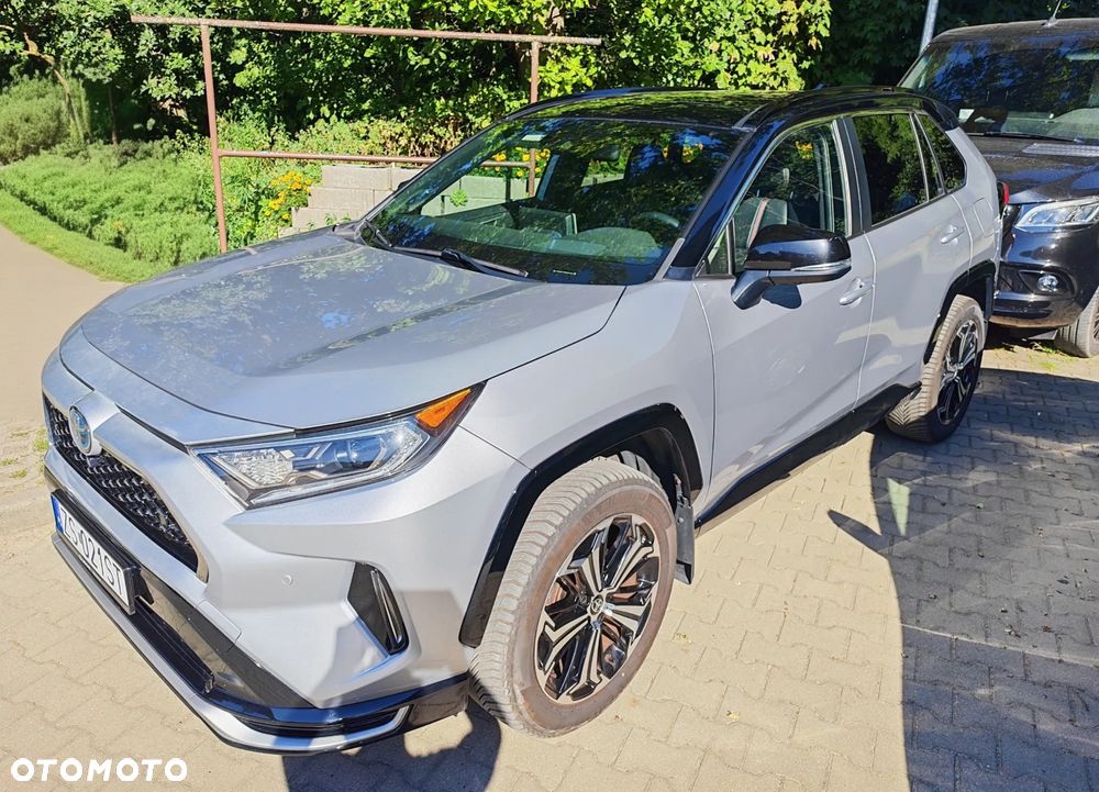 Toyota RAV4 - 9