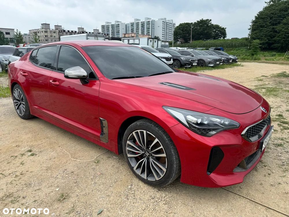 Kia Stinger - 6