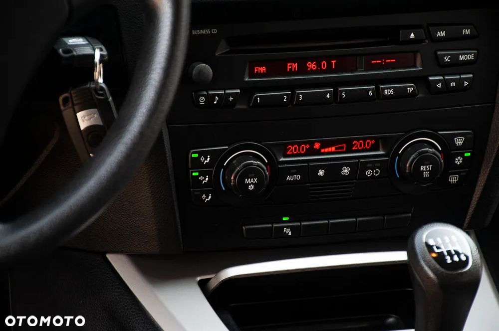 BMW Seria 3 - 33