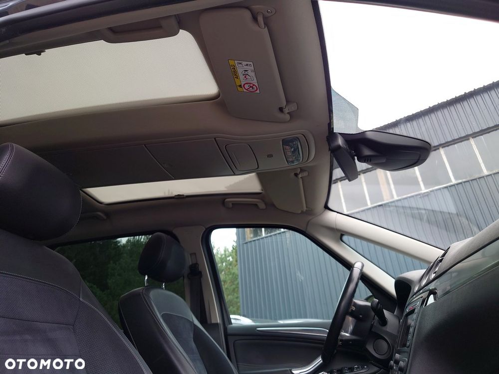 Ford Galaxy 2.0 TDCi Titanium - 26