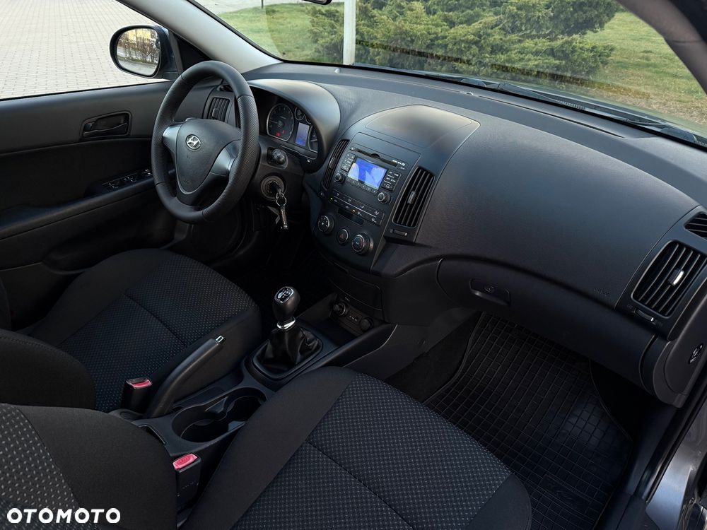 Hyundai i30 1.4 Edition Plus - 30