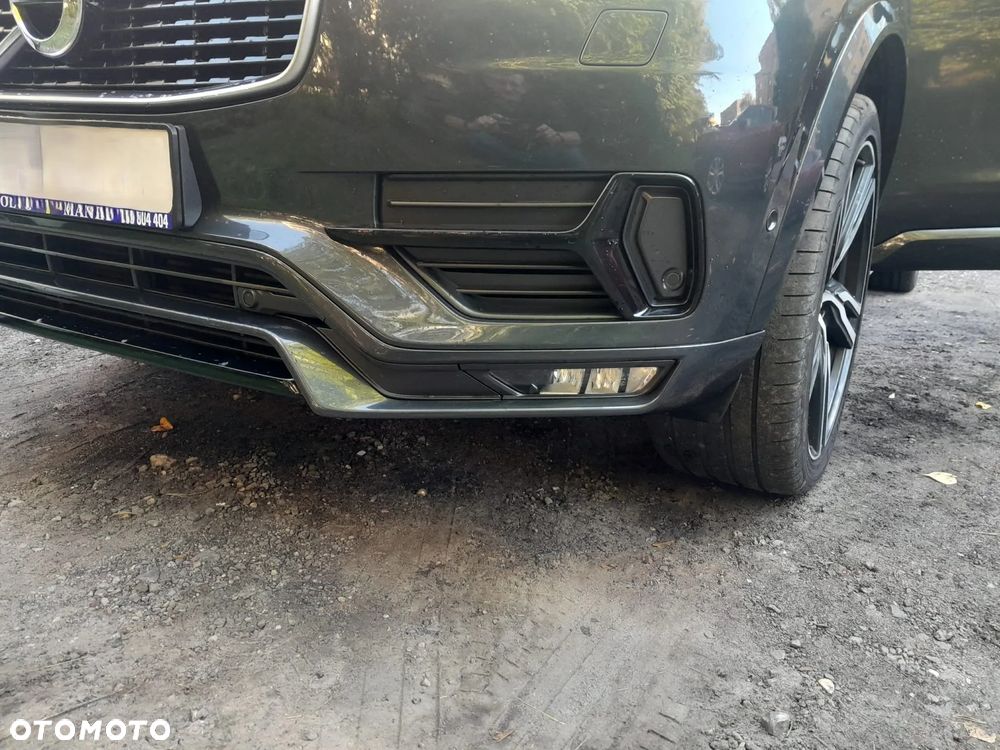 Volvo XC 90 - 7