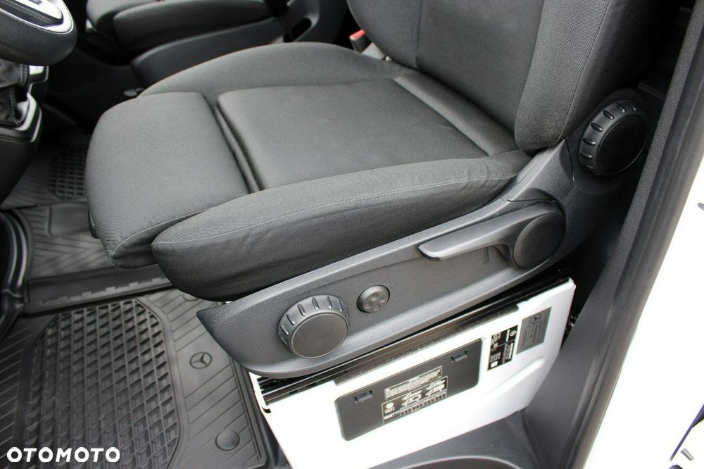 Mercedes-Benz Sprinter - 20