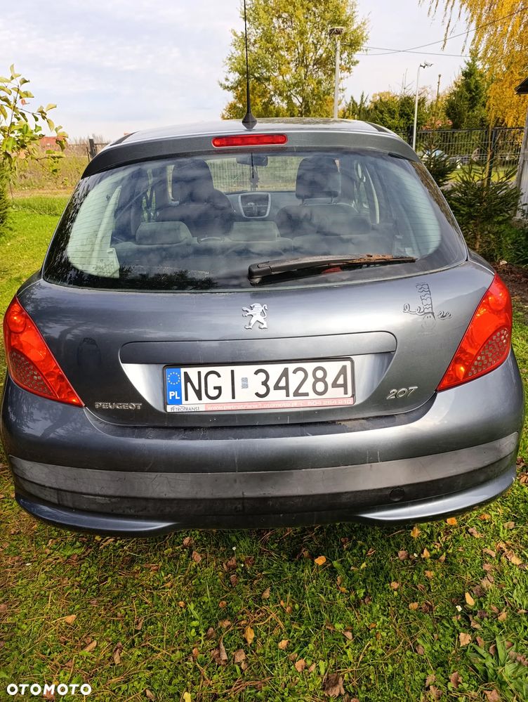 Peugeot 207 2007 photo 5