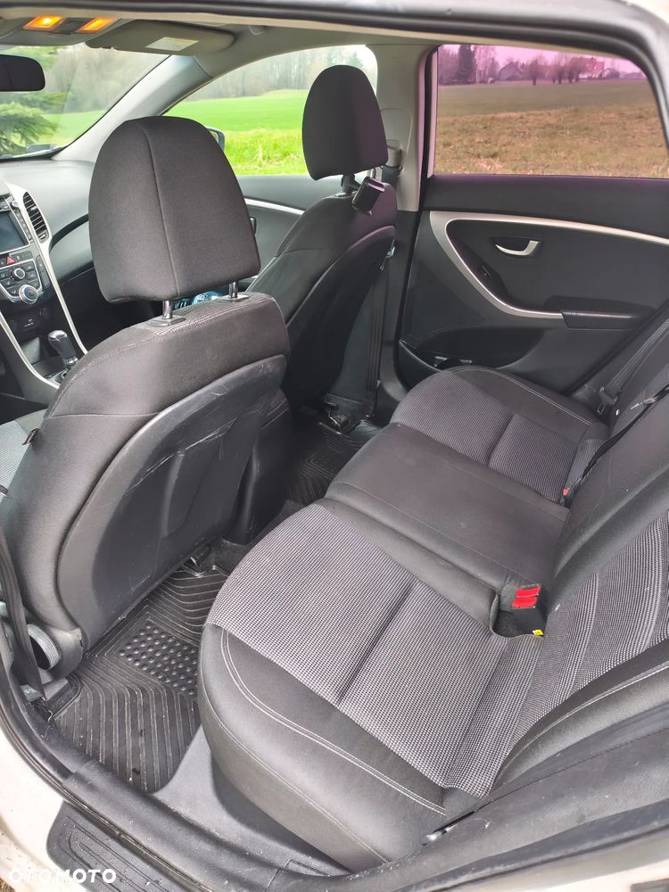 Hyundai i30 - 12