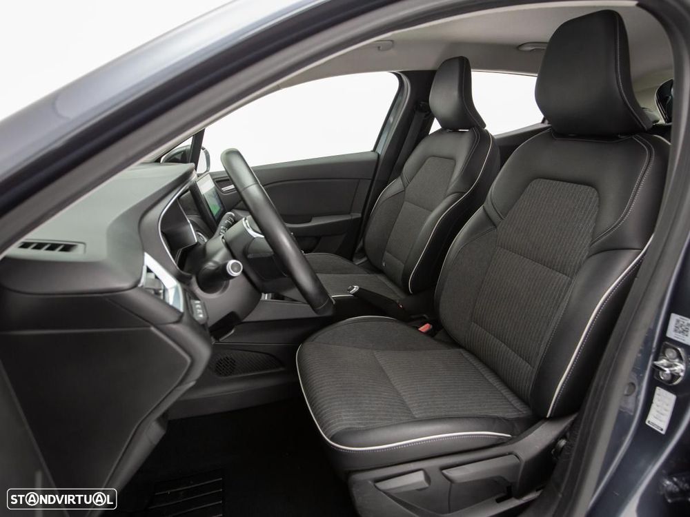 Renault Clio TCe 100 INTENS - 8