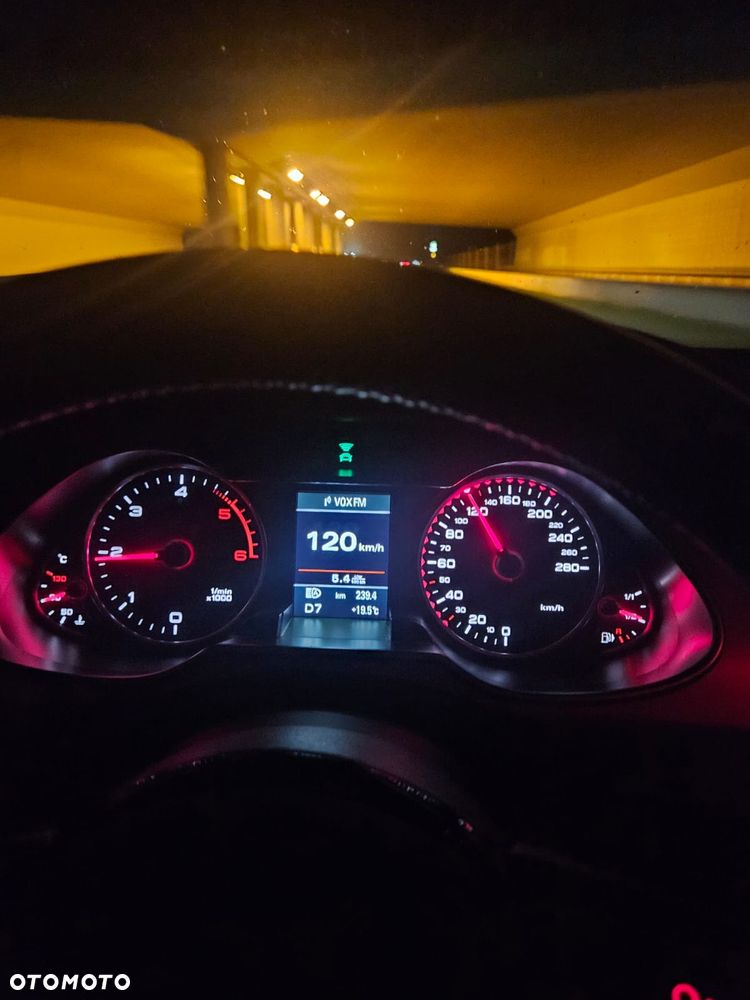 Audi A4 Allroad - 24