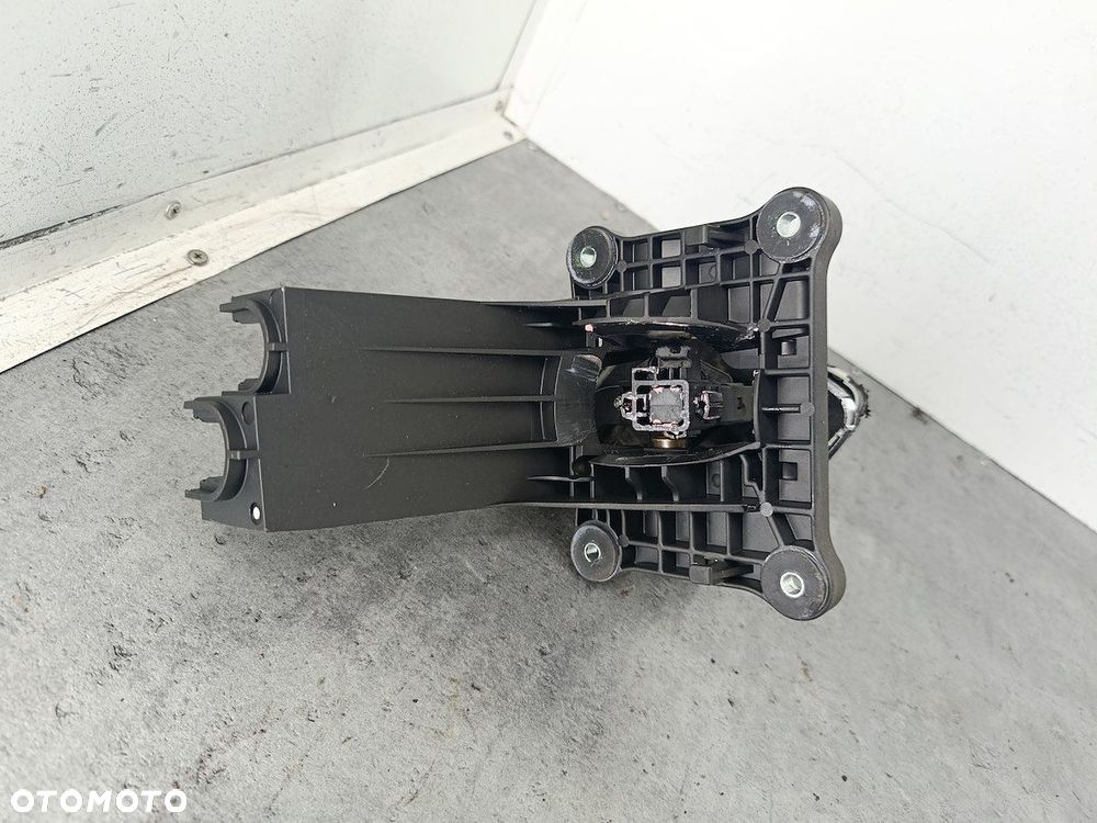 LEWAREK ZMIANY BIEGÓW OPEL ZAFIRA B 55351959 GM 1.9 CDTI - 2