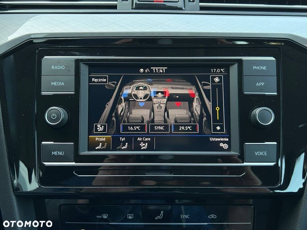 Volkswagen Passat Variant 1.5 TSI EVO Business - 34