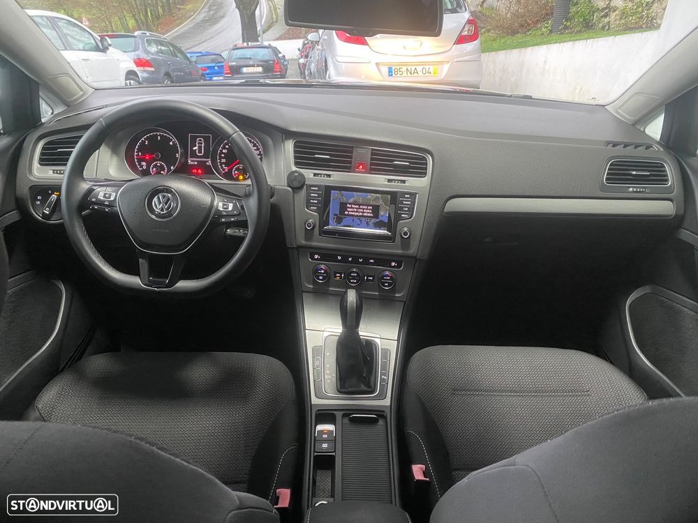 VW Golf Variant 1.6 TDi BlueMotion DSG Comfortline - 19
