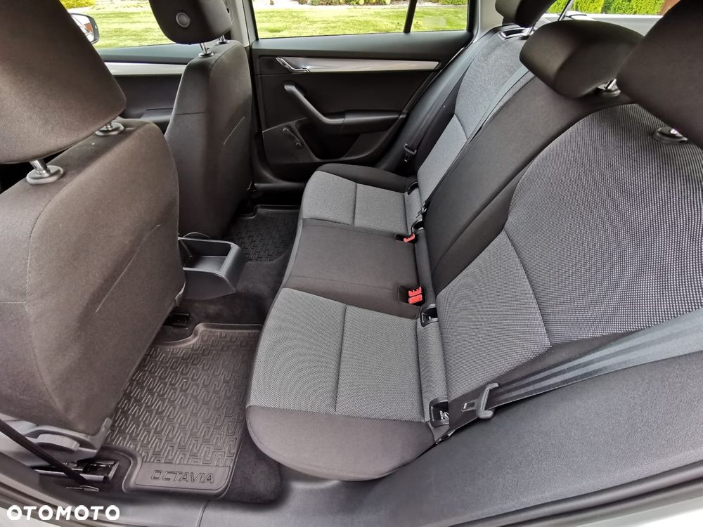 Skoda Octavia - 11