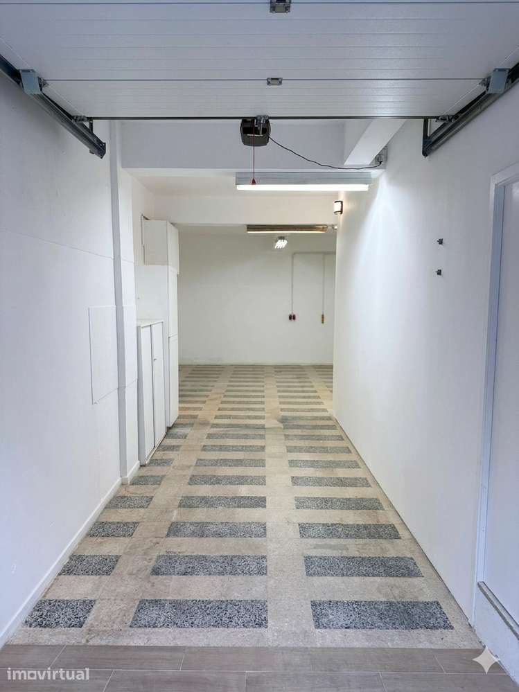 Armazém de 80m² em Almada com escritório - Grande imagem: 4/7