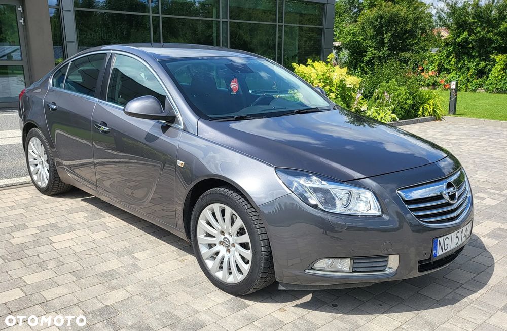 Opel Insignia 2.0 Turbo Cosmo - 1