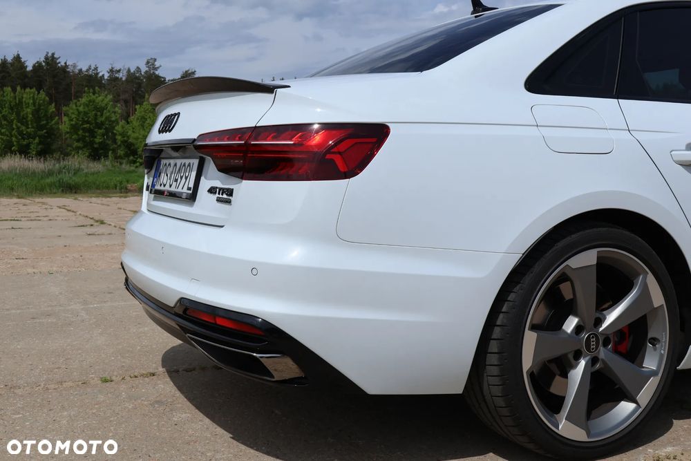 Audi A4 Limousine 45 TFSI quattro S tronic S line - 17