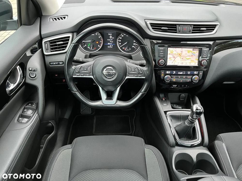 Nissan Qashqai 1.3 DIG-T N-Connecta - 17