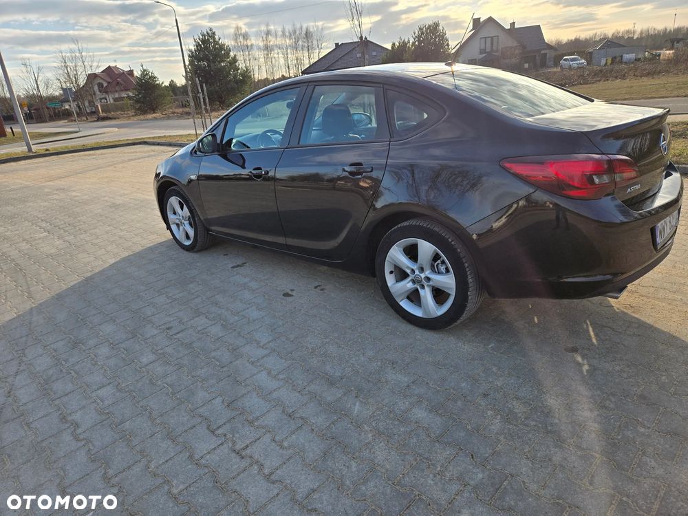 Opel Astra - 5