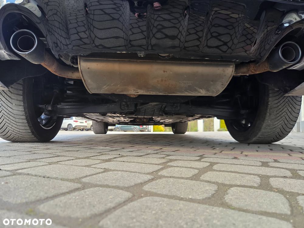 Ford Kuga 2.0 TDCi 4x4 ST-Line - 15